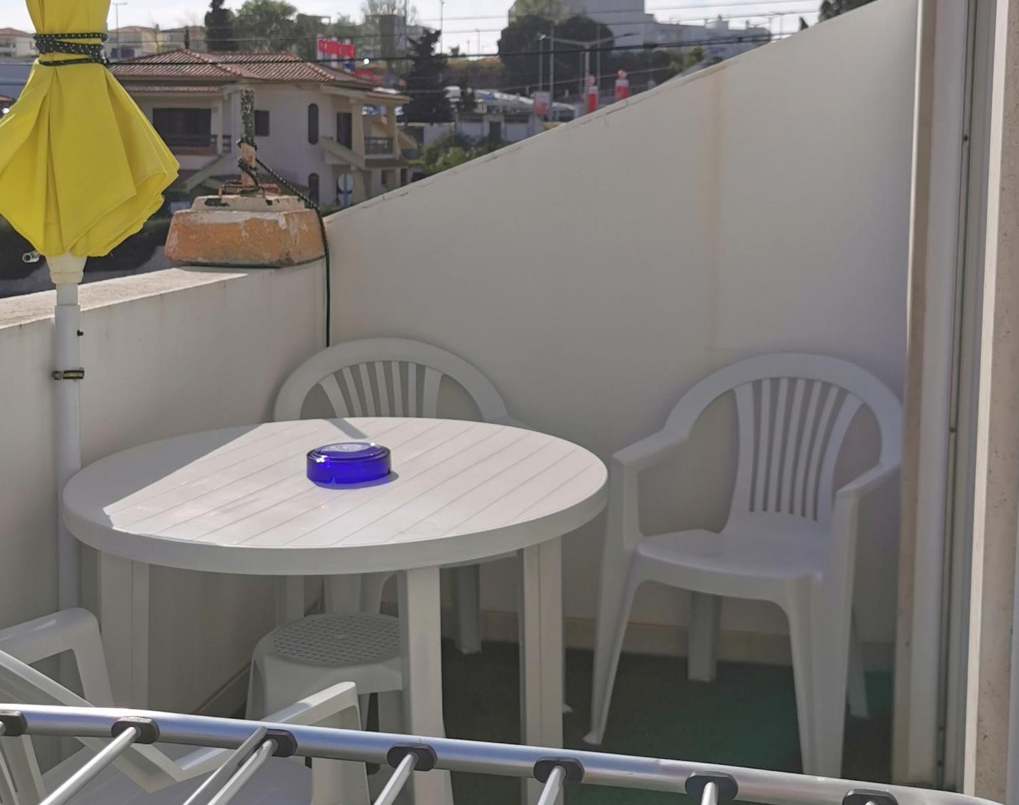 Ricky Guesthouse Nazare Exterior photo